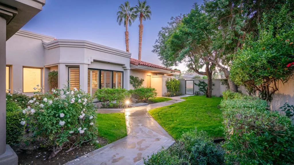 80719 Cherry Hills Drive, La Quinta, California 92253 home-pic-8