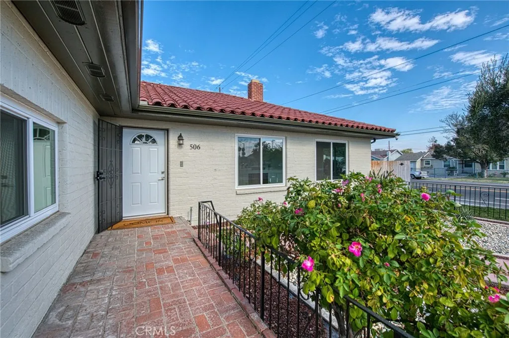 506 W Terrace Avenue, Fresno, California 93705 home-pic-12