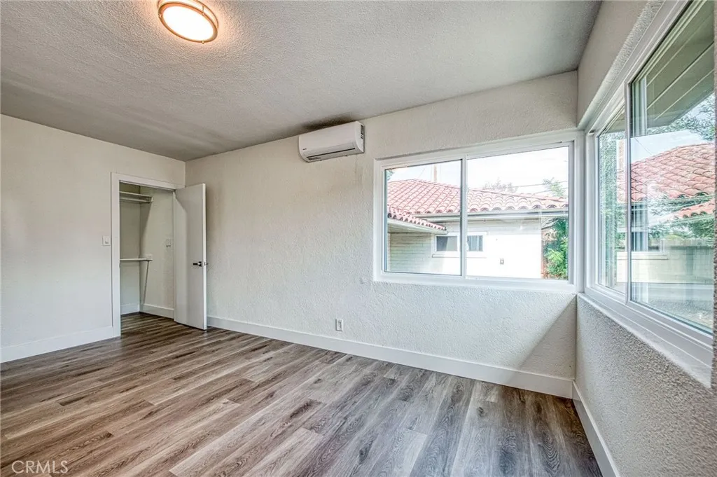 506 W Terrace Avenue, Fresno, California 93705 home-pic-28