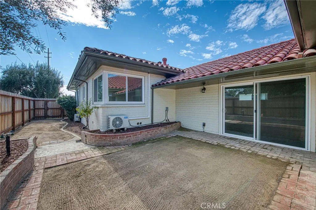 506 W Terrace Avenue, Fresno, California 93705 home-pic-34