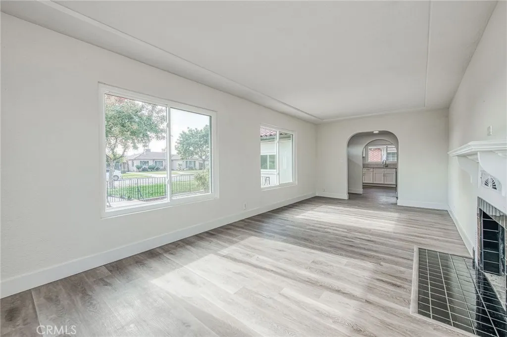 506 W Terrace Avenue, Fresno, California 93705 home-pic-2