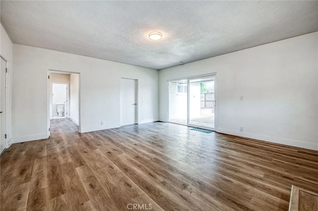 506 W Terrace Avenue, Fresno, California 93705 home-pic-30