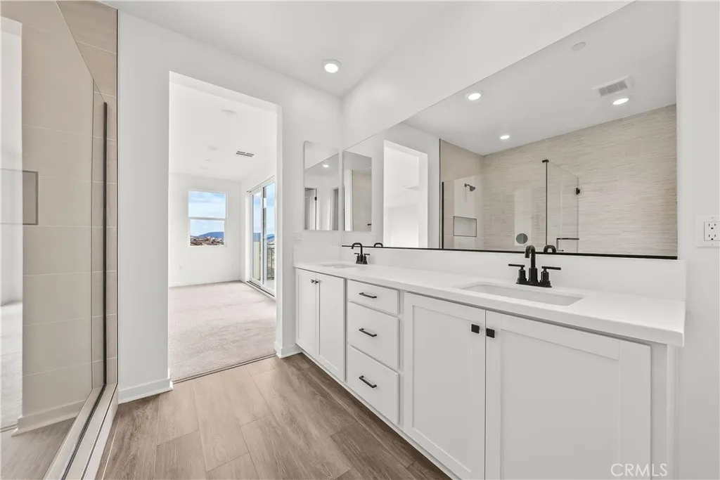 28908 Saddle Circle, Castaic, California 91384 home-pic-35