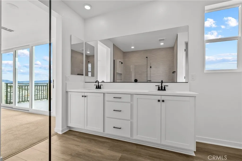 28908 Saddle Circle, Castaic, California 91384 home-pic-37