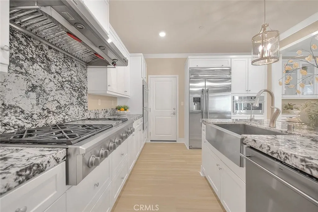 20608 Shepherd Hills Dr, Diamond Bar, California 91789 home-pic-18