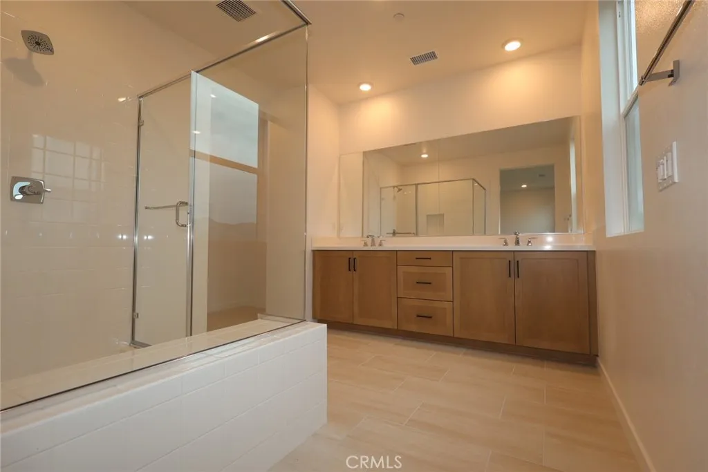 27309 Bear Paw Lane, Valencia, California 91381 home-pic-4