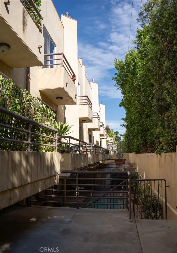 4128 Whitsett 101, Studio City, California 91604 home-pic-7