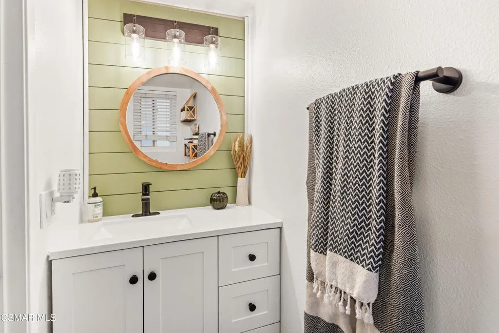 2782 Lemon Drive, Simi Valley, California 93063 home-pic-16