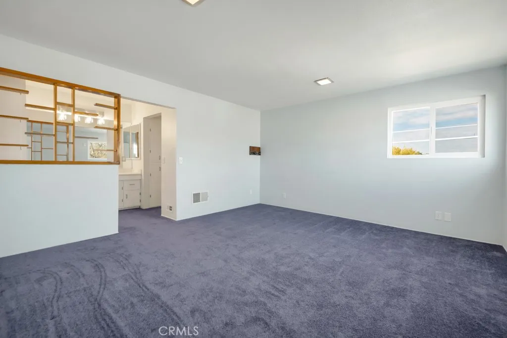 44321 4th Street E, Lancaster, California 93535 home-pic-33