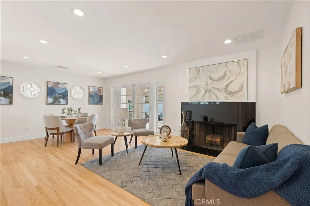 16914 Flanders, Granada Hills, California 91344 home-pic-25