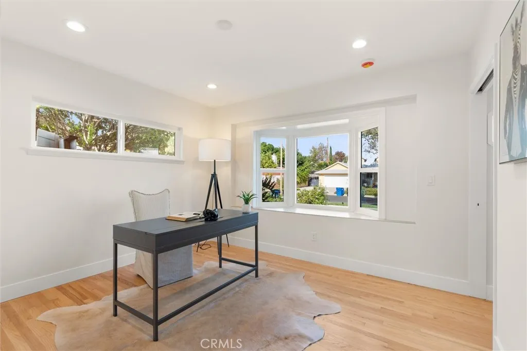 16914 Flanders, Granada Hills, California 91344 home-pic-33