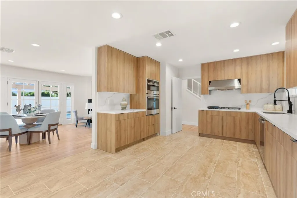 16914 Flanders, Granada Hills, California 91344 home-pic-29