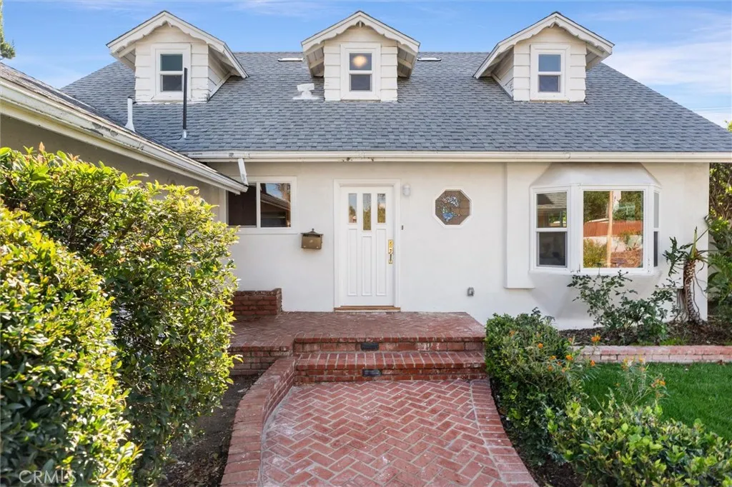 16914 Flanders, Granada Hills, California 91344 home-pic-0