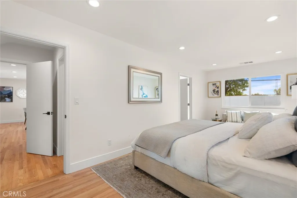 16914 Flanders, Granada Hills, California 91344 home-pic-37