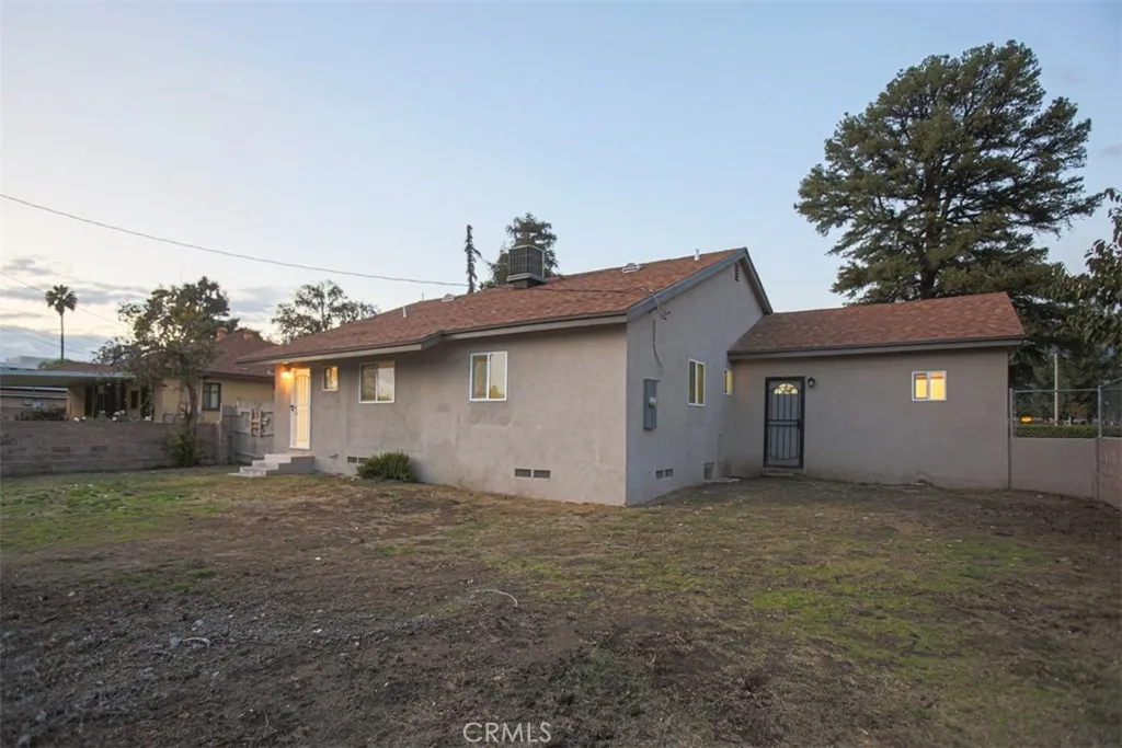 697 E 21st, San Bernardino, California 92404 home-pic-30