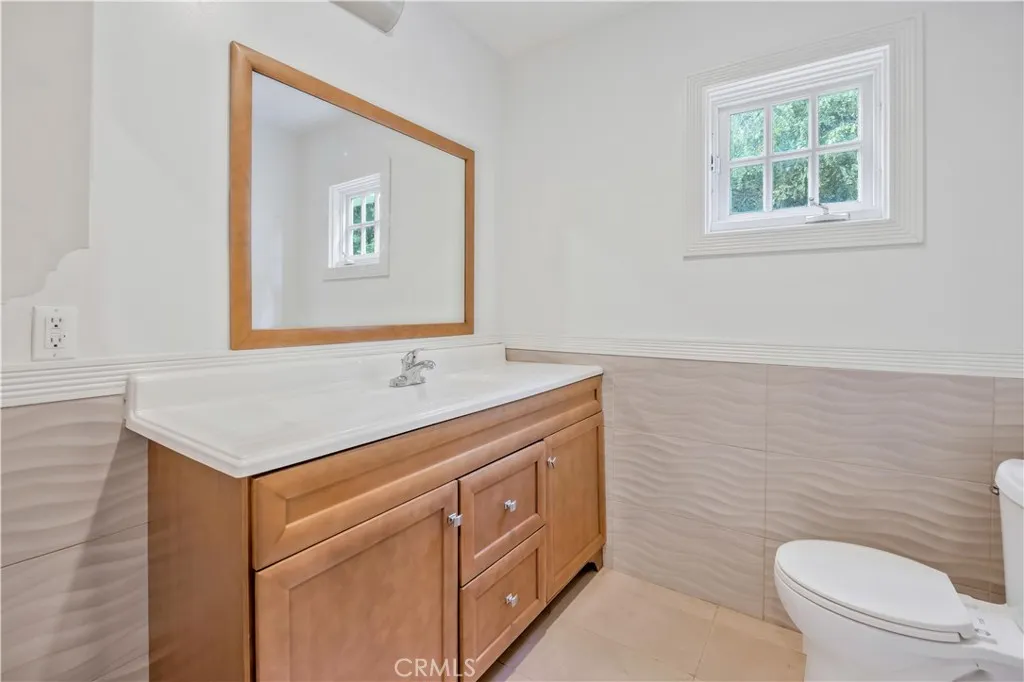 1643 San Ysidro Drive, Beverly Hills, California 90210 home-pic-10