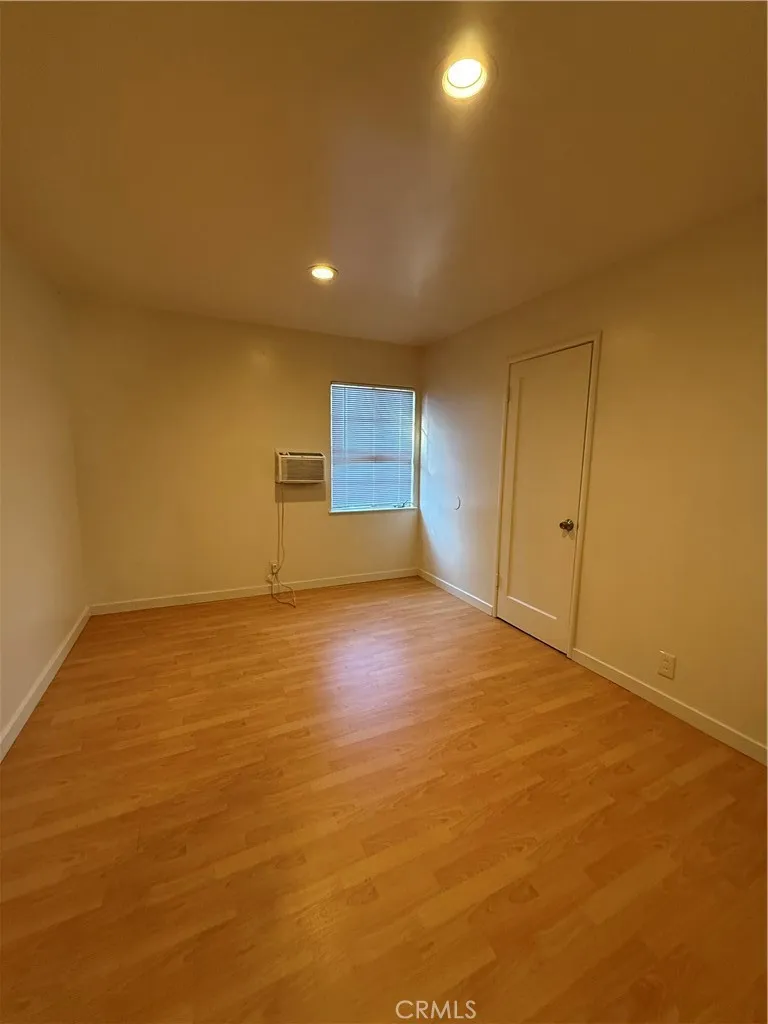 981 Barney, Merced, California 95340 home-pic-5