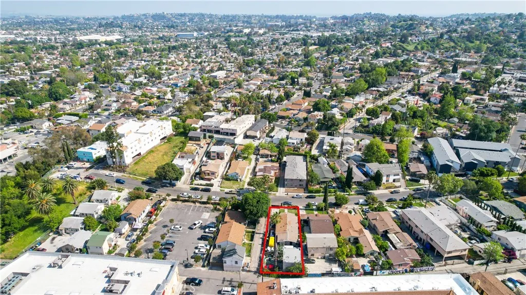 5141 Oakland, Los Angeles, California 90032 home-pic-3