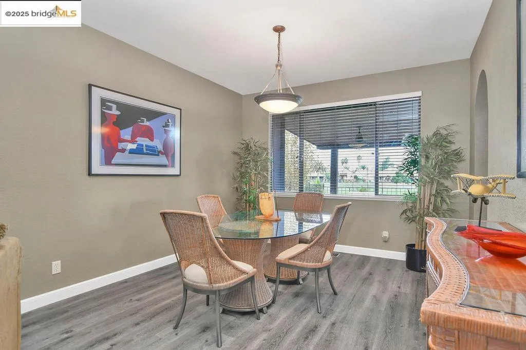 1915 Edgeview Way, Discovery Bay, California 94505 home-pic-13