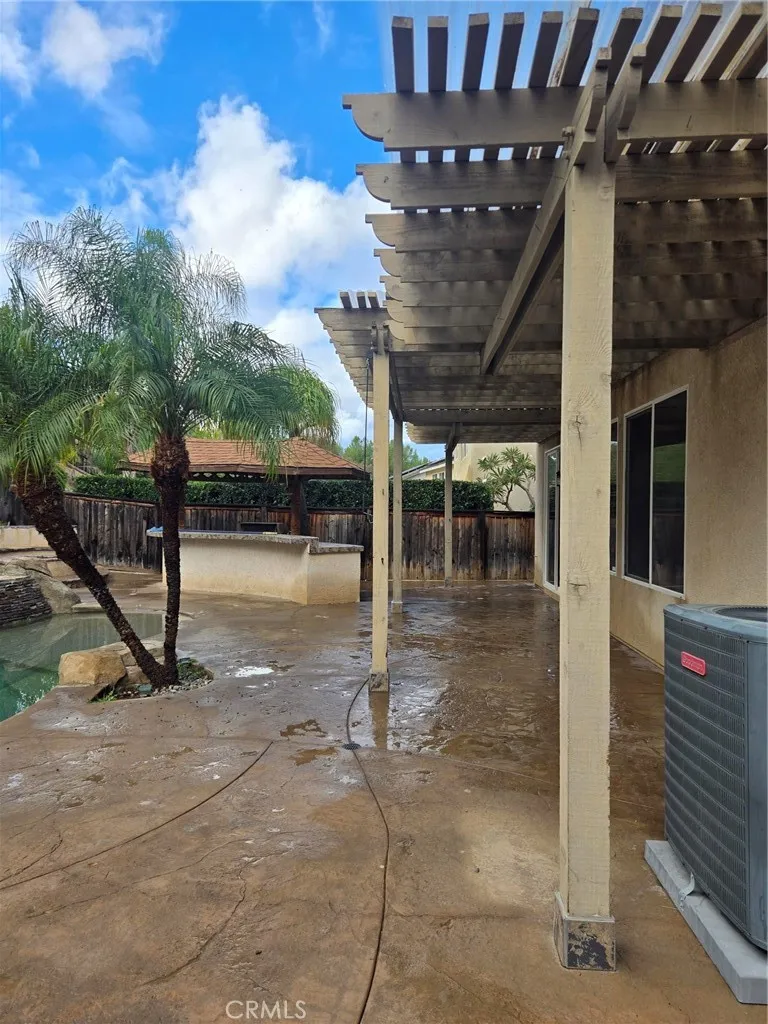 25015 Pine Mountain, Corona, California 92883 home-pic-12