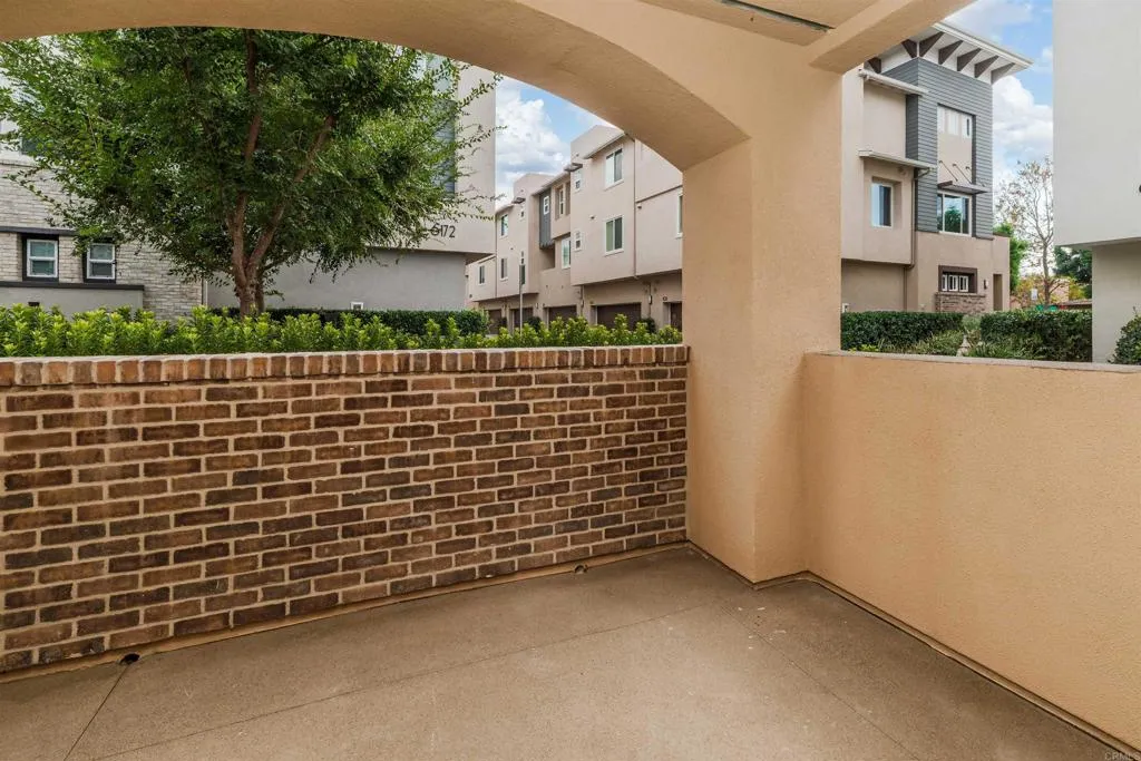 6140 Colt Place 104, Carlsbad, California 92009 home-pic-22