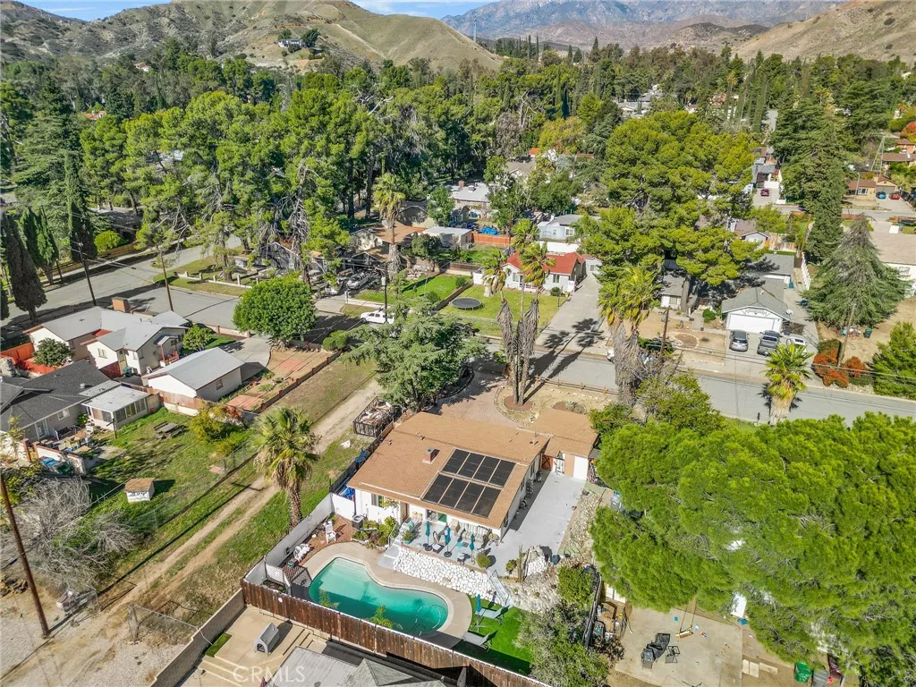 80 E Theodore, Banning, California 92220 home-pic-29