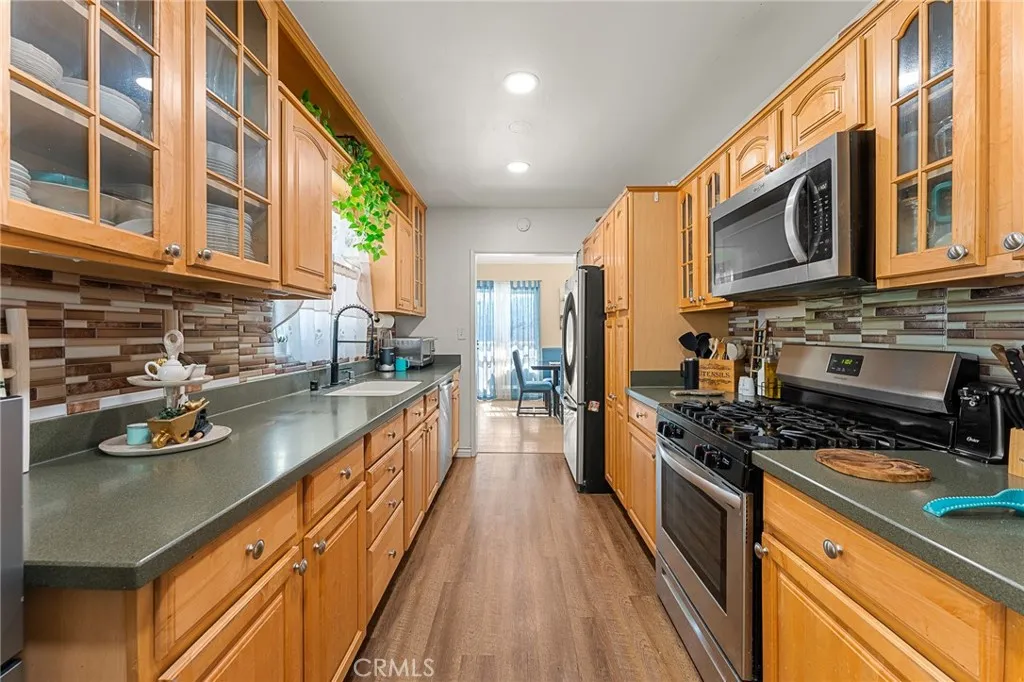 80 E Theodore, Banning, California 92220 home-pic-8