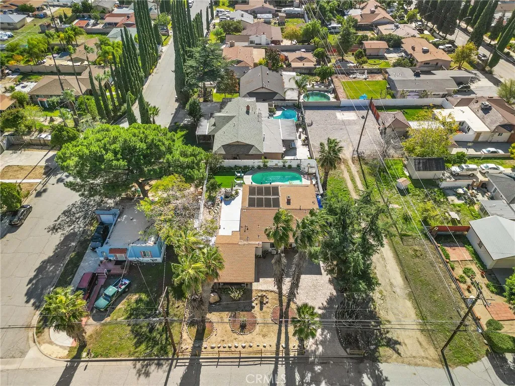 80 E Theodore, Banning, California 92220 home-pic-20