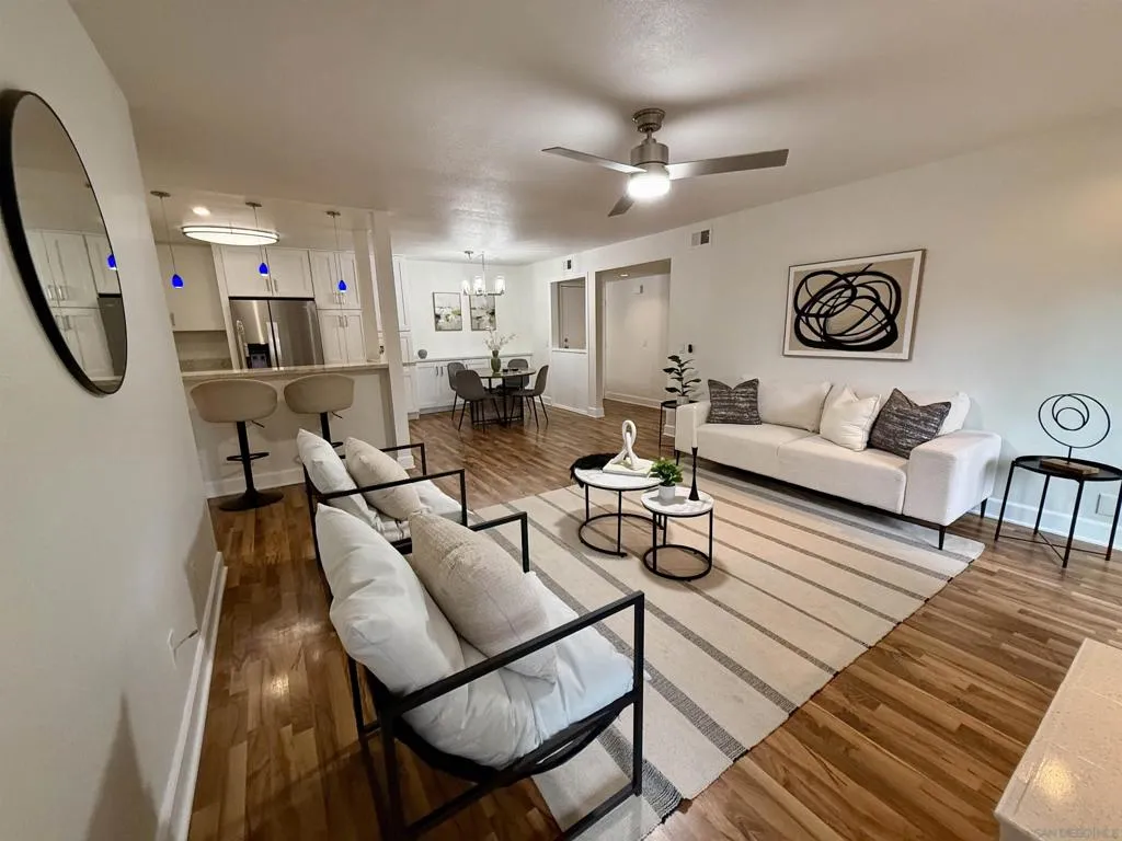 10325 Caminito Cuervo 185, San Diego, California 92108 home-pic-0