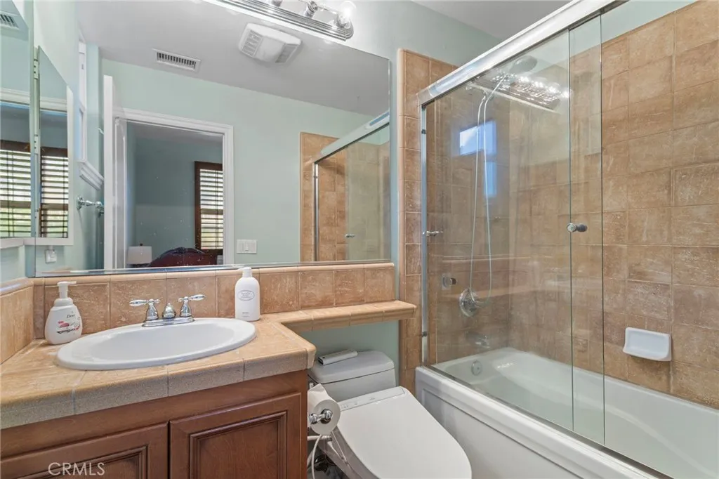 1858 W Meadowbrook, Santa Ana, California 92704 home-pic-30