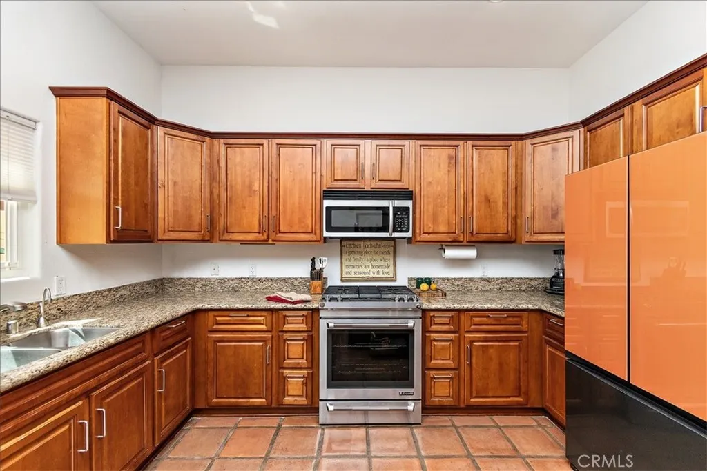 51770 Avenida Madero, La Quinta, California 92253 home-pic-3