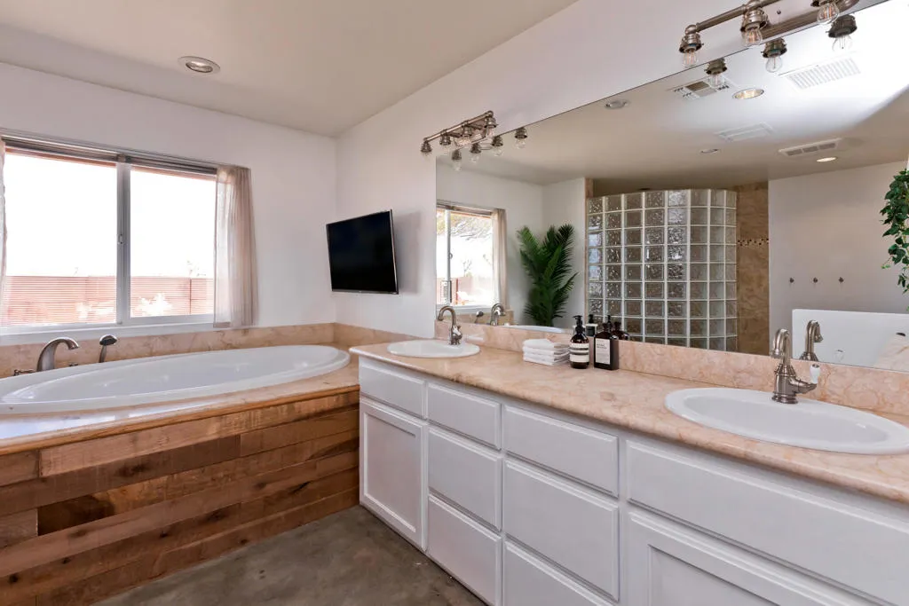 3663 Olympic Road, Joshua Tree, California 92252 home-pic-18