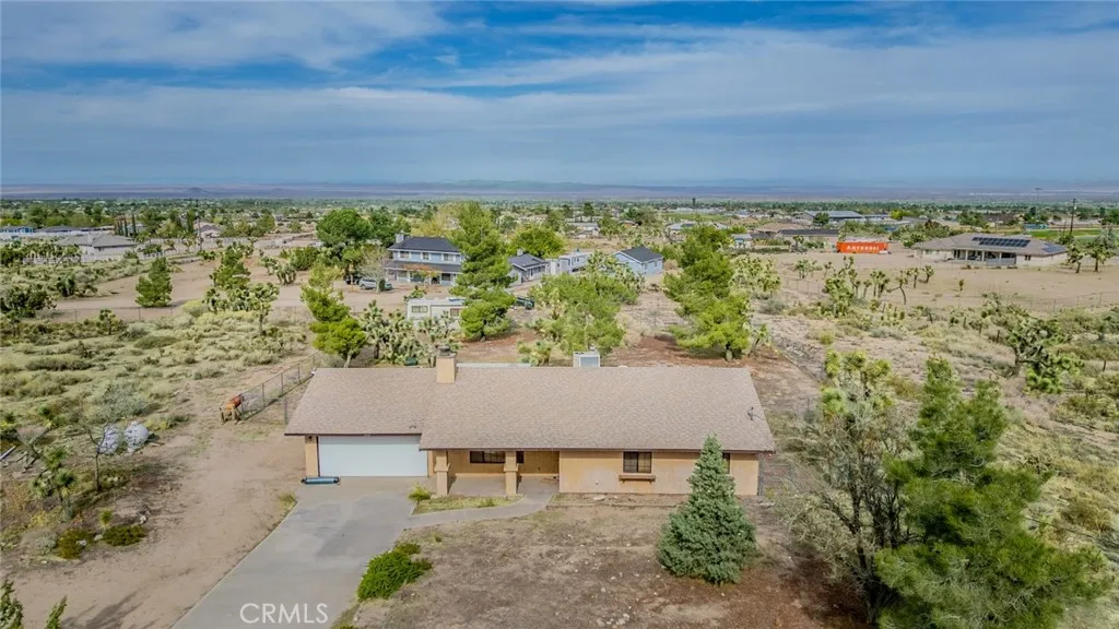 3818 Sunnyslope Road, Phelan, California 92371 home-pic-31
