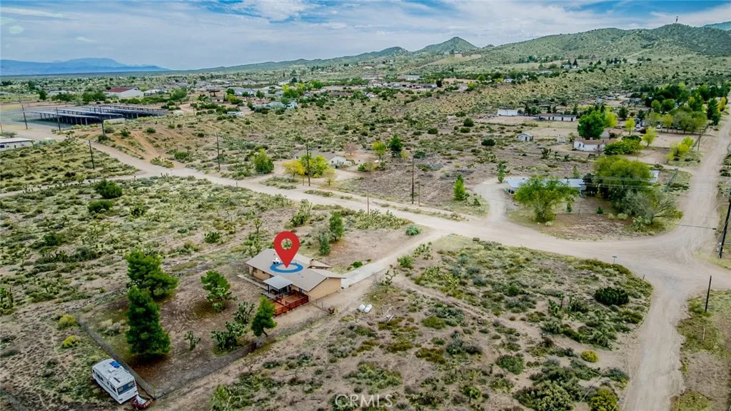 3818 Sunnyslope Road, Phelan, California 92371 home-pic-34