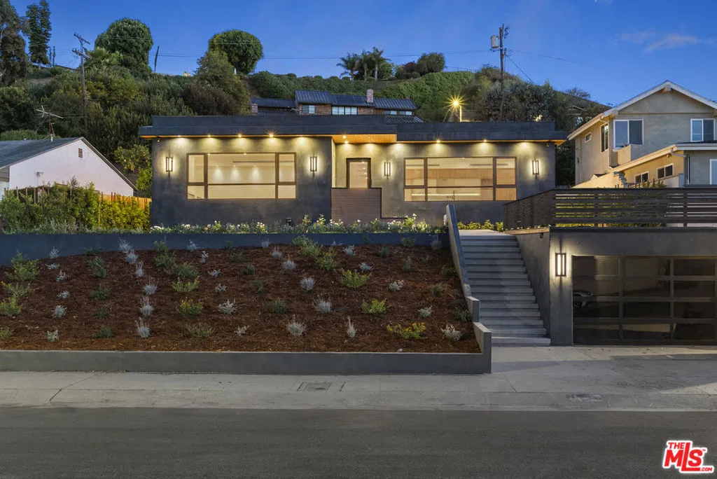 5280 Sanchez Drive, Los Angeles, California 90008 home-pic-31