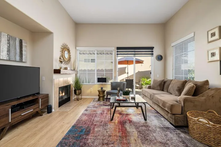 22-web-or-mls-VMMoonlight_OPMG_1125_022