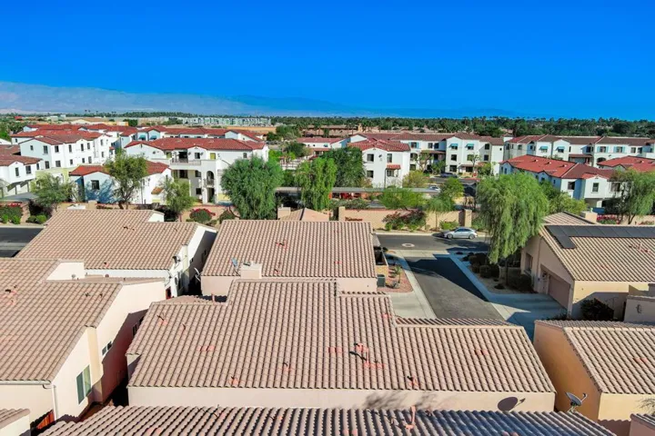 7-web-or-mls-VMMoonlight_OPMG_1125_007