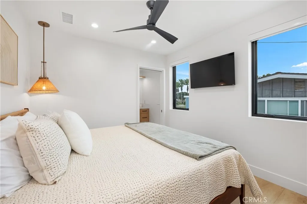 128 39th, Newport Beach, California 92663 home-pic-28