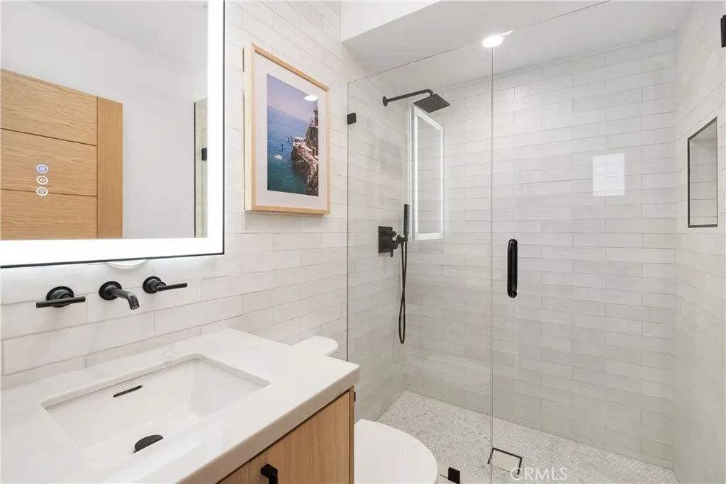 128 39th, Newport Beach, California 92663 home-pic-11
