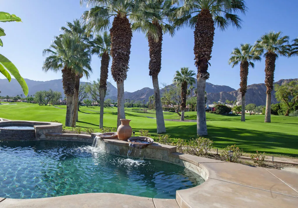 48145 Paso Tiempo Lane, La Quinta, California 92253 home-pic-1