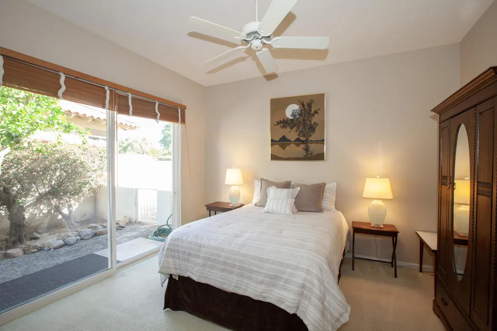48145 Paso Tiempo Lane, La Quinta, California 92253 home-pic-32