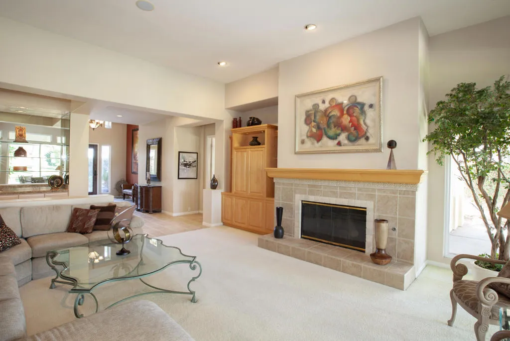48145 Paso Tiempo Lane, La Quinta, California 92253 home-pic-17
