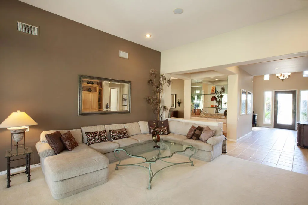 48145 Paso Tiempo Lane, La Quinta, California 92253 home-pic-16