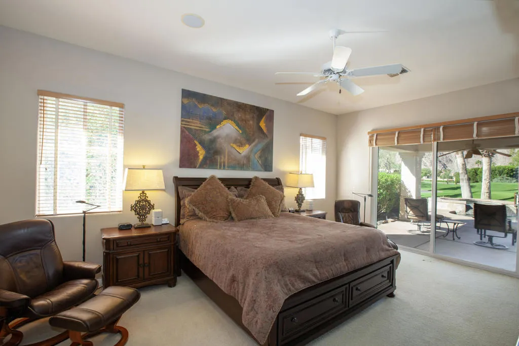 48145 Paso Tiempo Lane, La Quinta, California 92253 home-pic-25
