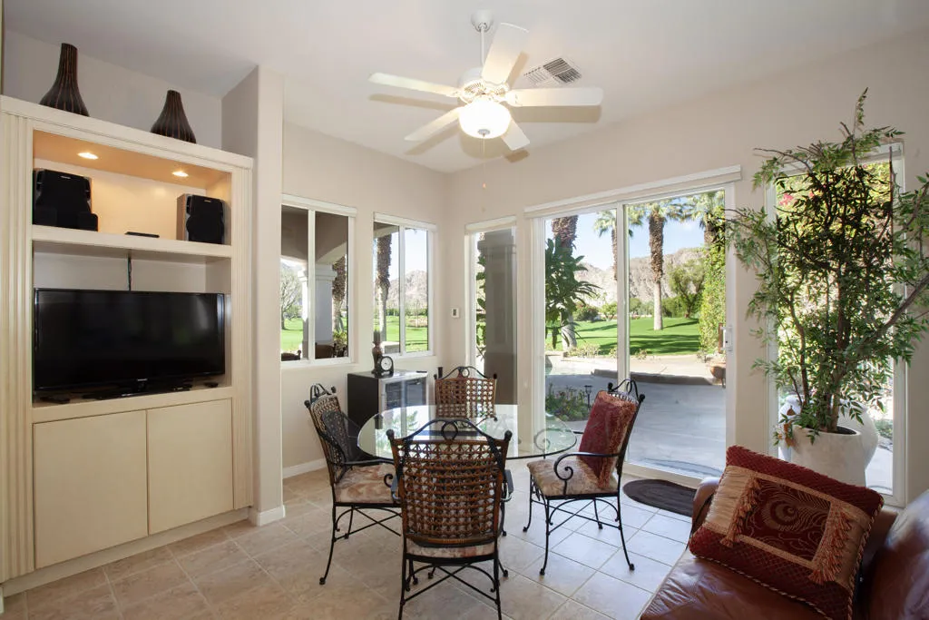 48145 Paso Tiempo Lane, La Quinta, California 92253 home-pic-23