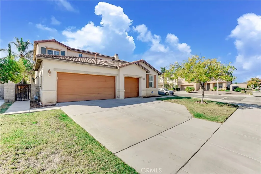 36039 Joltaire, Winchester, California 92596 home-pic-42