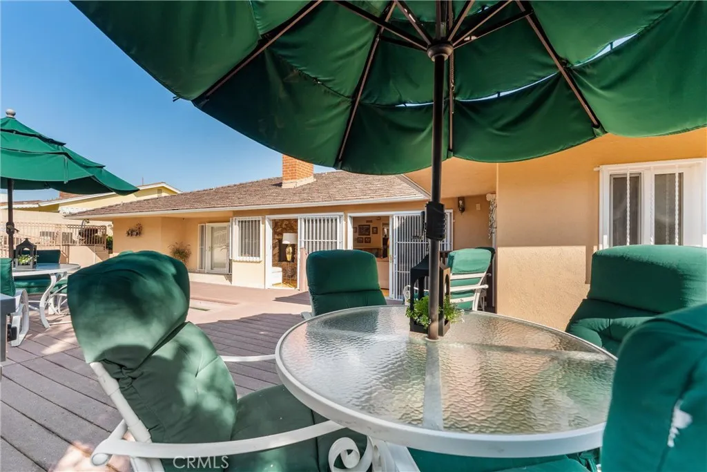 4845 Parkglen, View Park, California 90043 home-pic-28