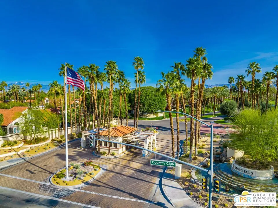 270 Desert Falls E Drive, Palm Desert, California 92211 home-pic-39