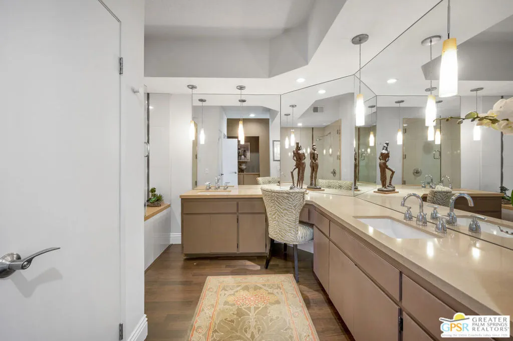 270 Desert Falls E Drive, Palm Desert, California 92211 home-pic-19