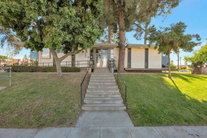 4817 Biona Dr, San Diego, California 92116